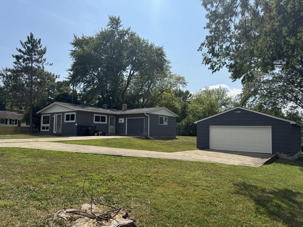 Photo of 12142 219th AVENUE, Bristol, WI 53104 (MLS # 1973255)