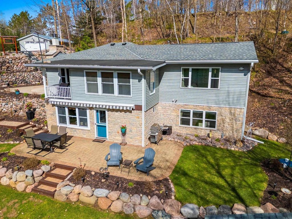 Photo of 16164 Bucks Point LANE, Mountain, WI 54149 (MLS # 50324974)