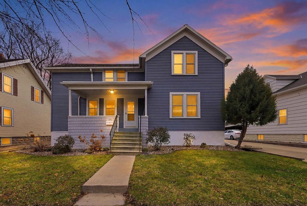 Photo of 120 E Arndt STREET, Fond Du Lac, WI 54935 (MLS # 50323099)