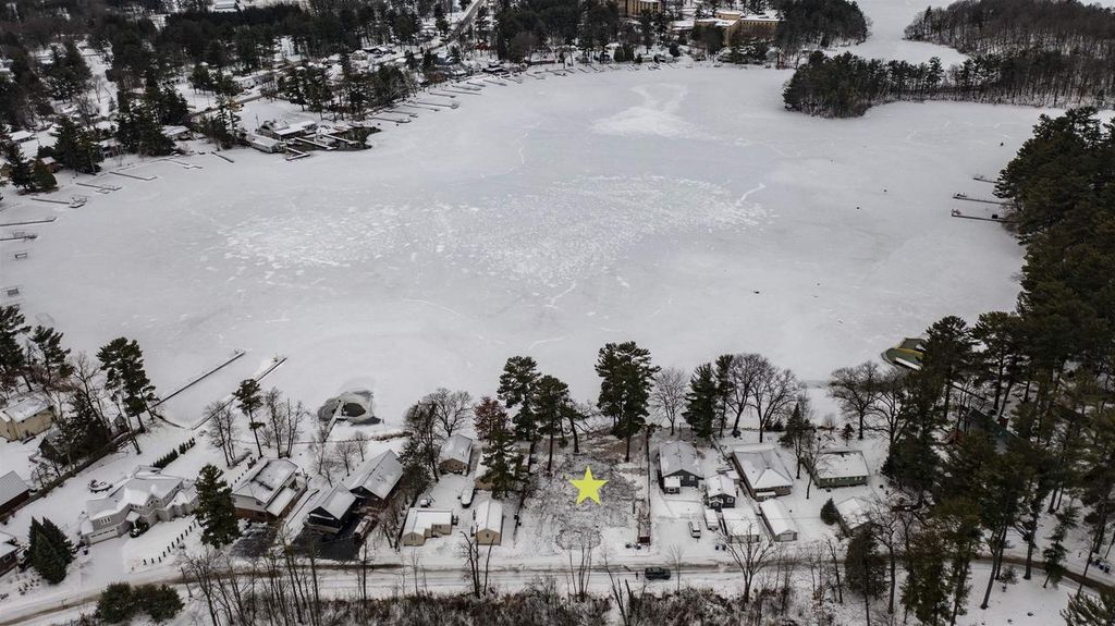 Photo of N2883 Otter DRIVE, Waupaca, WI 54981 (MLS # 50319442)