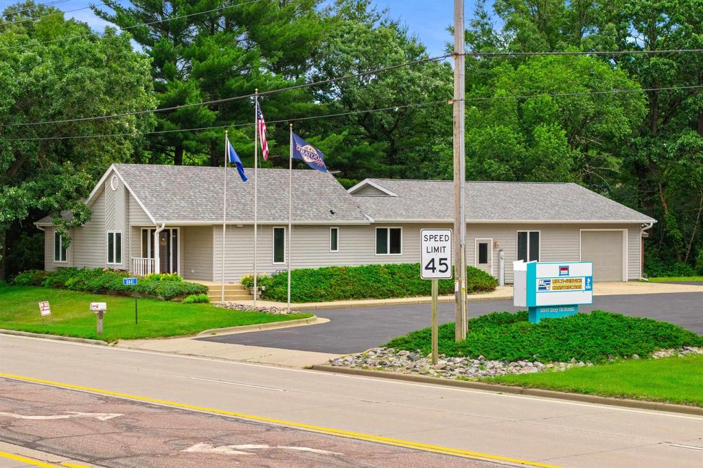 Photo of 8841 State Highway 13 South, Wisconsin Rapids, WI 54494 (MLS # 22600378)