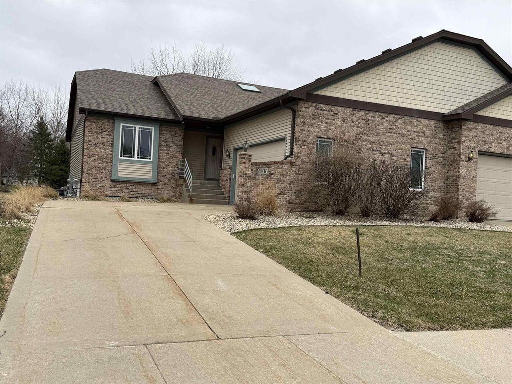 Photo of 9106 Waterside STREET, Middleton, WI 53562 (MLS # 2015646)