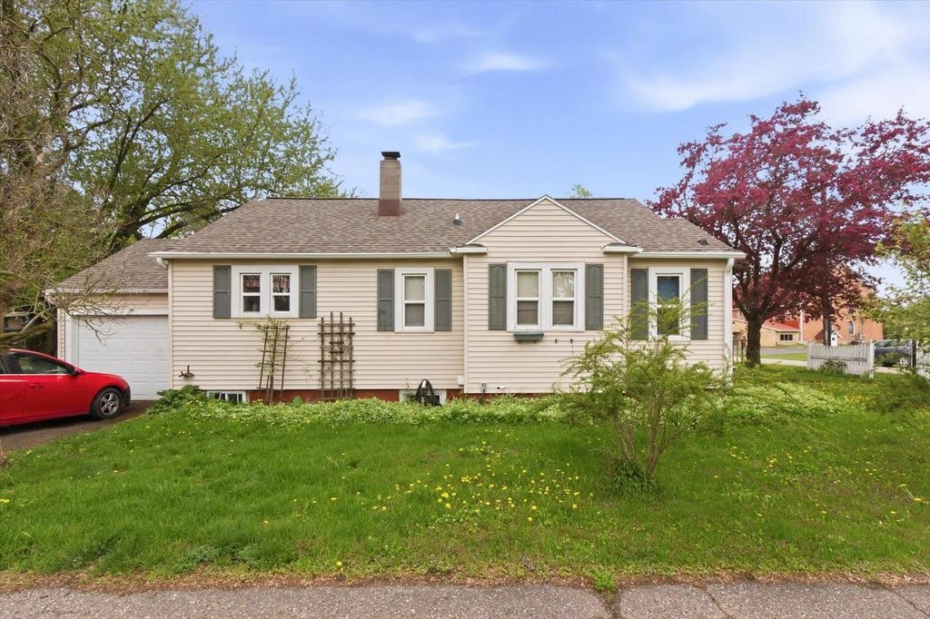 Photo of 308 Larson STREET, Pound, WI 54161 (MLS # 50325946)