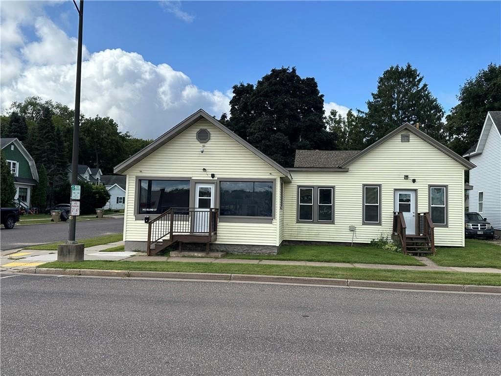 Photo of 204 W Grand AVENUE #1 &amp; 2, Chippewa Falls, WI 54729 (MLS # 1595315)