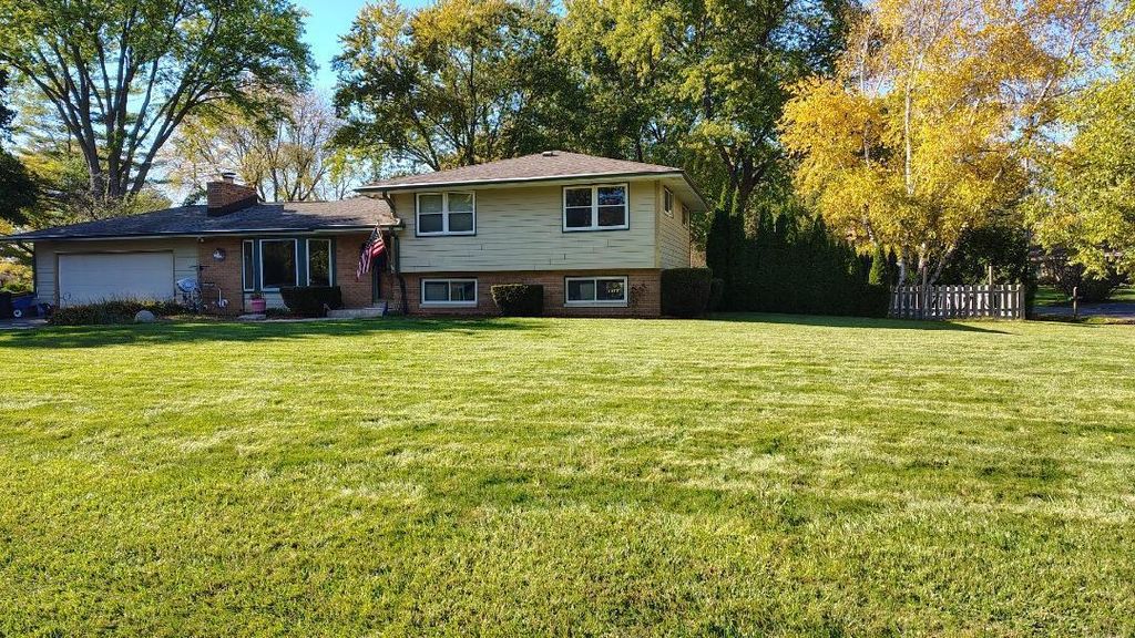 Photo of 3465 Nassau DRIVE, Brookfield, WI 53045 (MLS # 1947067)