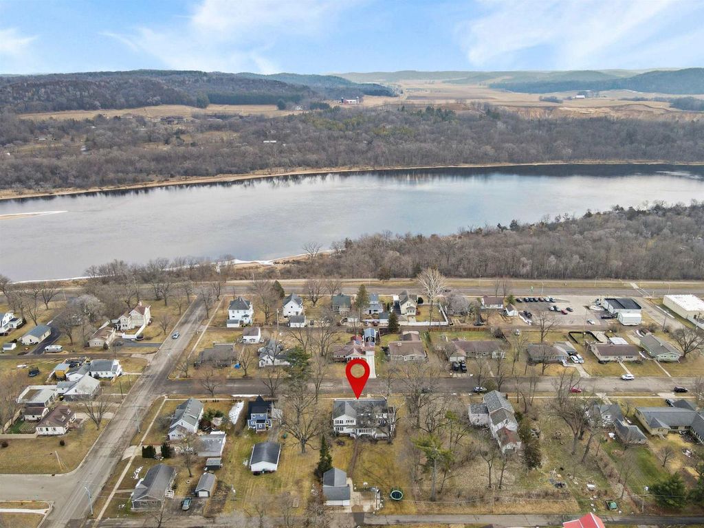 Photo of 155 Prairie AVENUE, Prairie Du Sac, WI 53578 (MLS # 2015573)