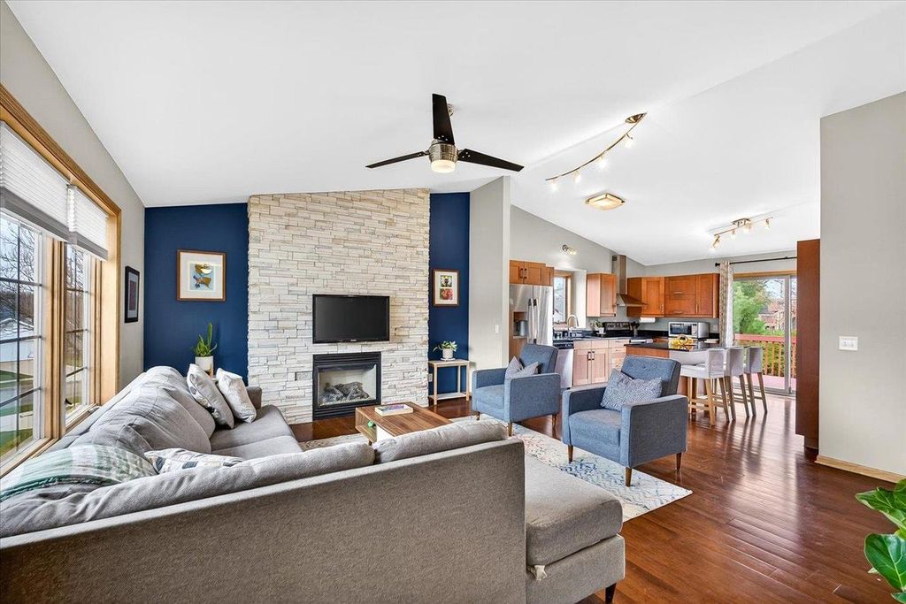 Photo of 2322 Quartz LANE, Madison, WI 53719 (MLS # 2018147)