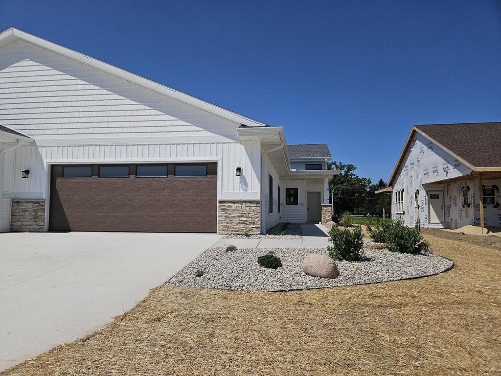 Photo of 3711 Newcastle DRIVE #35, Janesville, WI 53546 (MLS # 2019738)