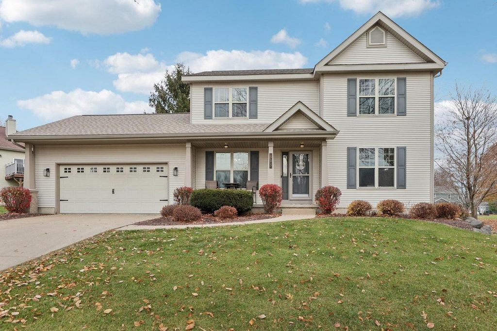 Photo of 503 Island DRIVE, Deforest, WI 53532 (MLS # 2013528)