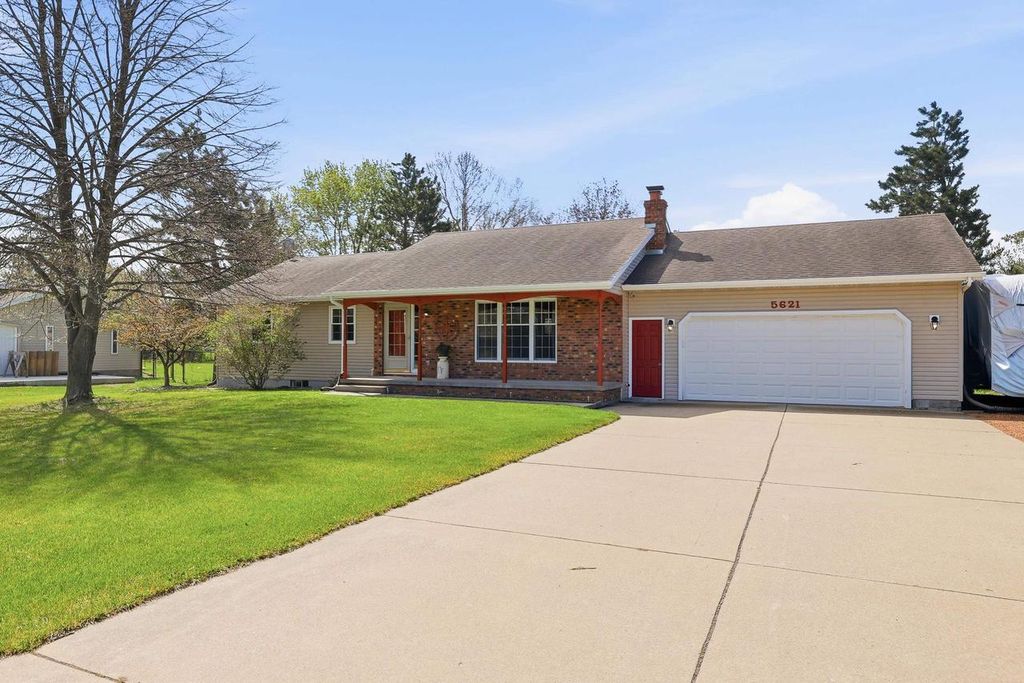 Photo of 5621 Jurgella LANE, Stevens Point, WI 54482 (MLS # 22602002)
