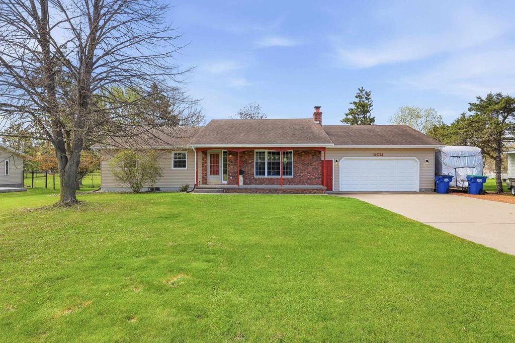 Photo of 5621 Jurgella LANE, Stevens Point, WI 54482 (MLS # 22602002)