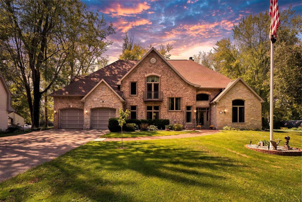 Photo of N3877 Betty DRIVE, Hortonville, WI 54944 (MLS # 50331834)