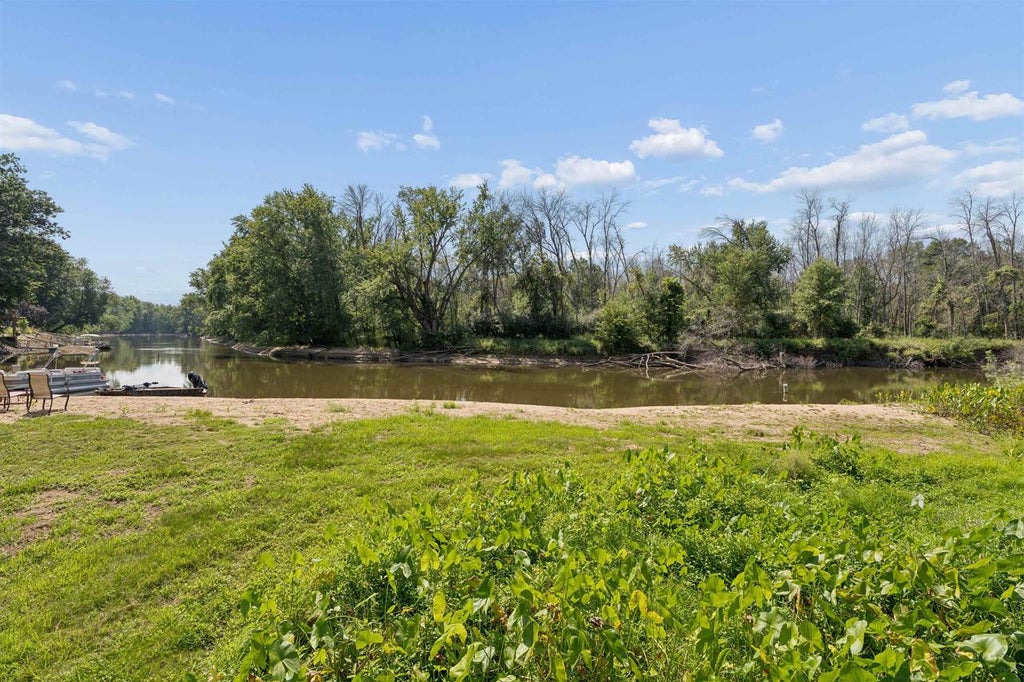 Photo of N3877 Betty DRIVE, Hortonville, WI 54944 (MLS # 50331834)