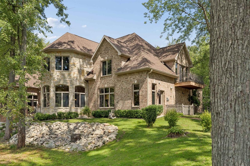 Photo of N3877 Betty DRIVE, Hortonville, WI 54944 (MLS # 50331834)