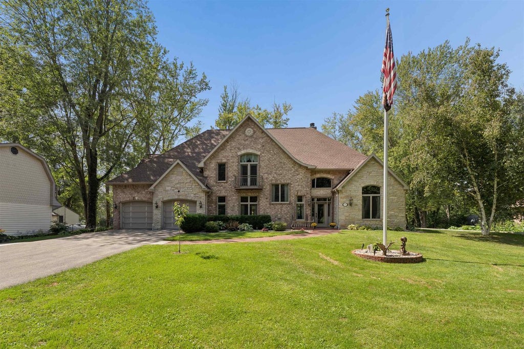 Photo of N3877 Betty DRIVE, Hortonville, WI 54944 (MLS # 50331834)