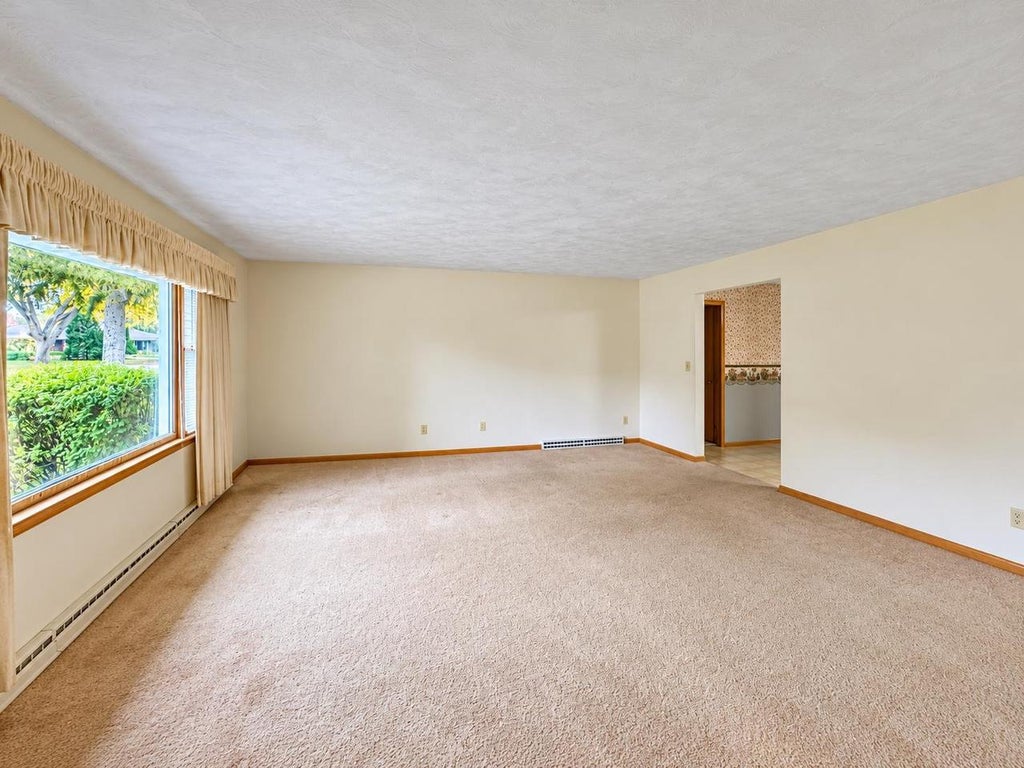Photo of 1818 N Hawthorne Park DRIVE, Janesville, WI 53545 (MLS # 2035658)