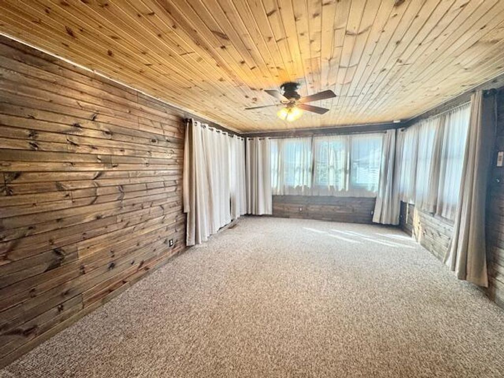 Photo of 7546 15th AVENUE, Kenosha, WI 53143 (MLS # 1937976)