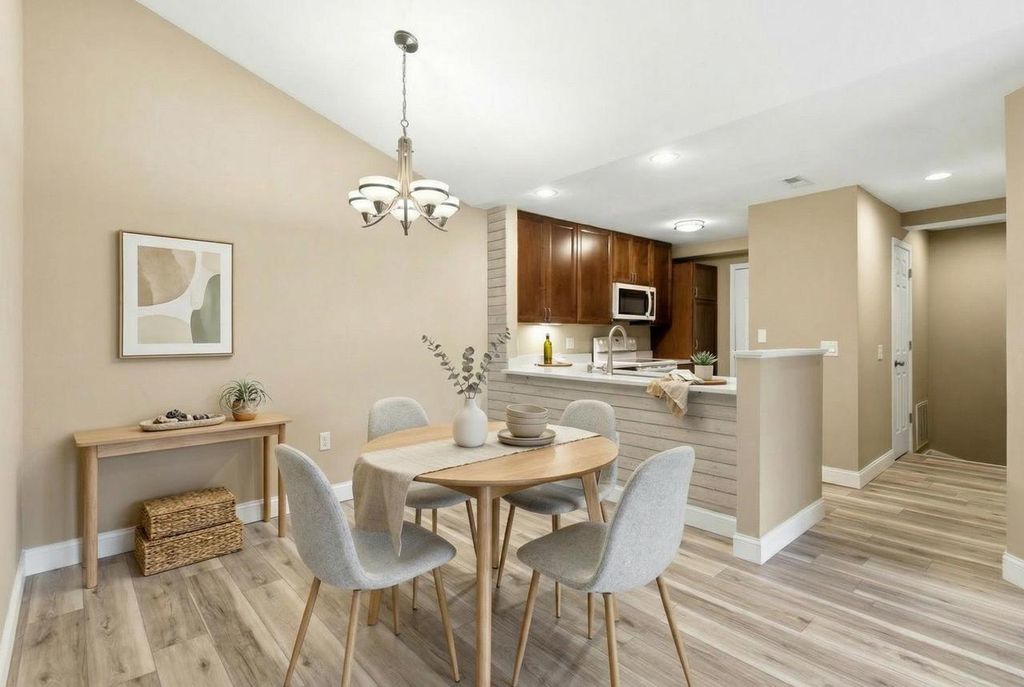 Photo of 3282 Stonecreek DRIVE, Madison, WI 53719 (MLS # 2019762)