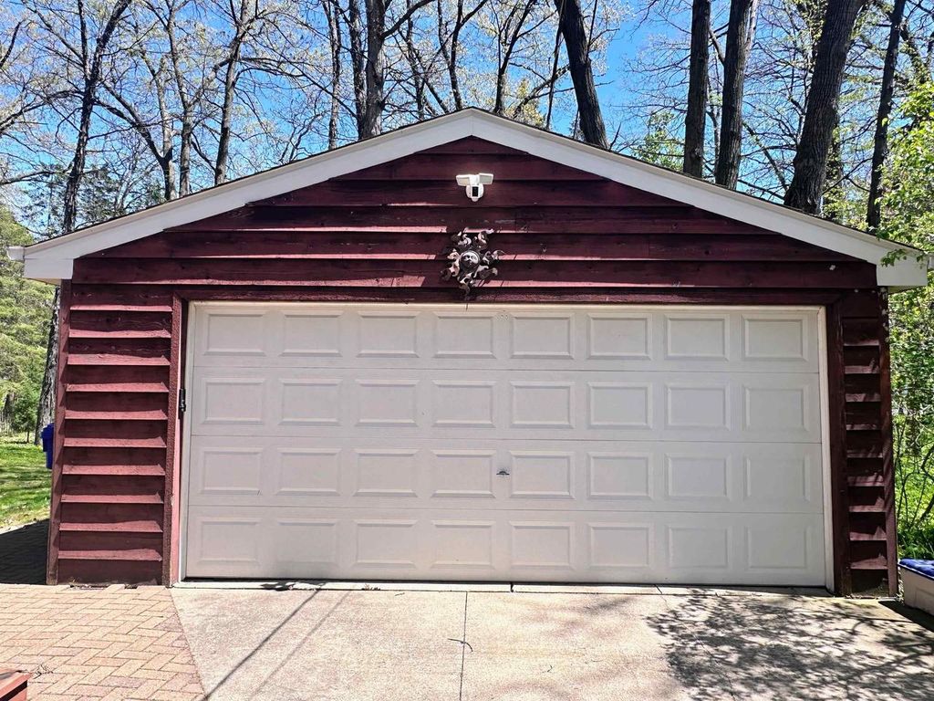 Photo of 1620 N Graceland AVENUE, Appleton, WI 54911 (MLS # 50325576)