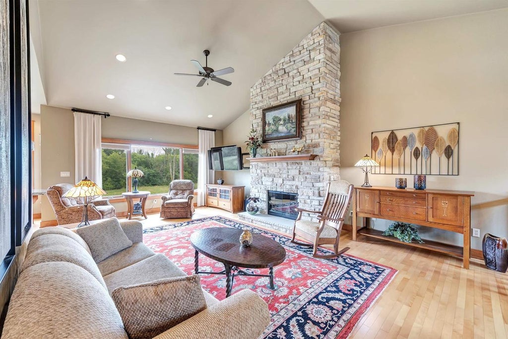 Photo of 1665 Remington Ridge WAY, De Pere, WI 54115 (MLS # 50331024)
