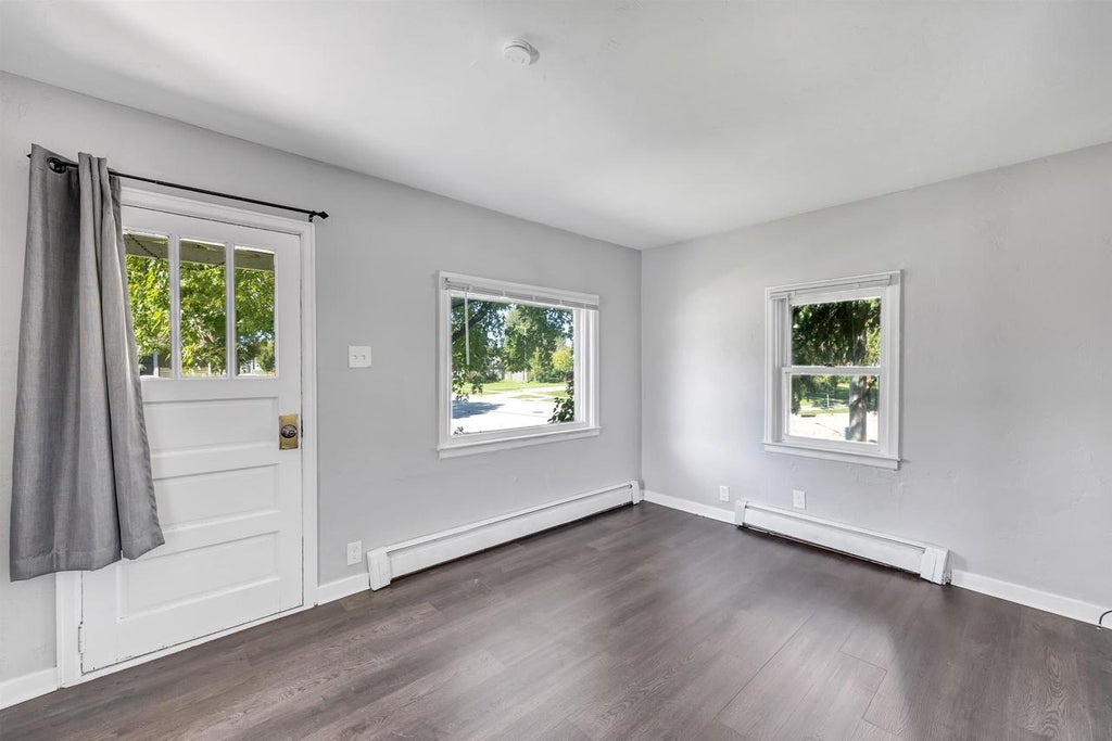 Photo of 624 Columbia AVENUE, Green Bay, WI 54303 (MLS # 50333221)