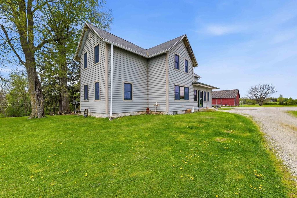 Photo of W7892 W County W ROAD, Beaver Dam, WI 53916 (MLS # 2022823)