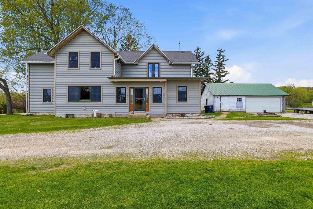 Photo of W7892 W County W ROAD, Beaver Dam, WI 53916 (MLS # 2022823)