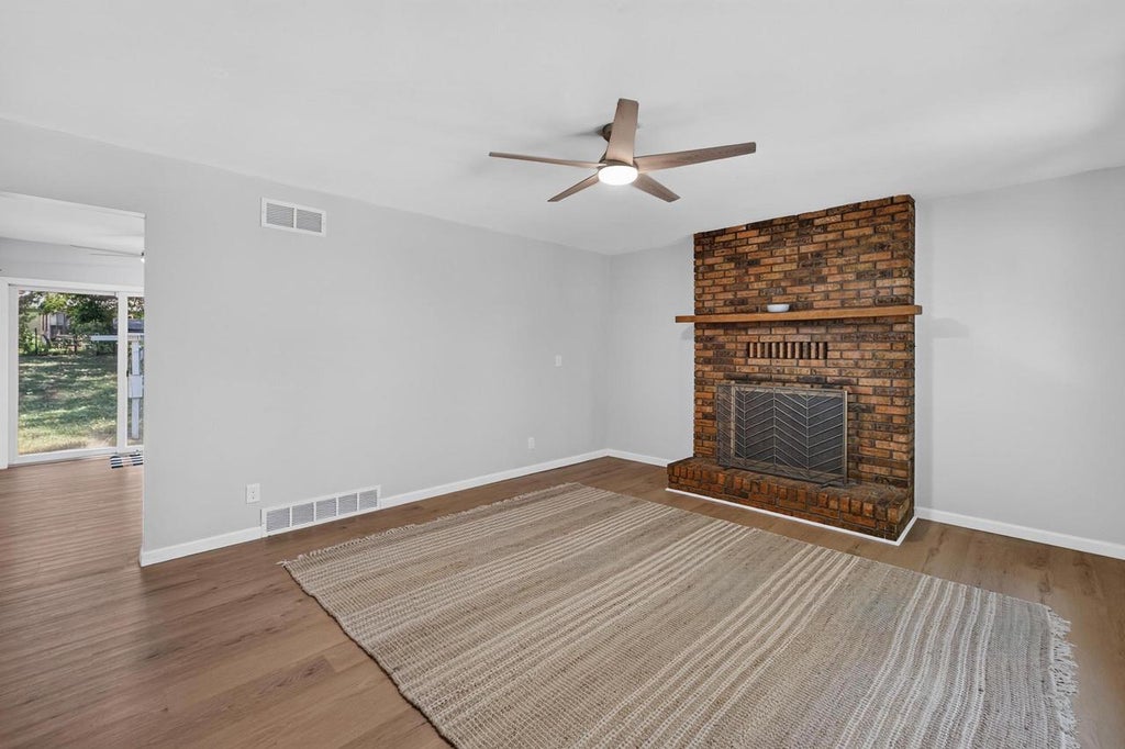 Photo of 1121 Debra LANE, Madison, WI 53704 (MLS # 2029701)