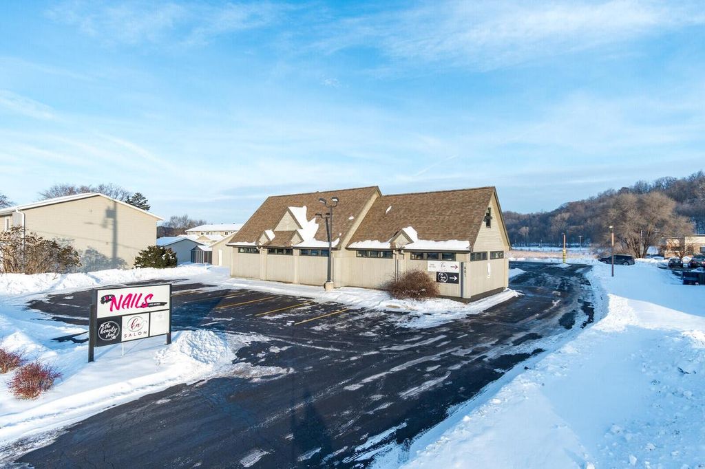 Photo of 601 McHugh ROAD, Holmen, WI 54636 (MLS # 1947075)