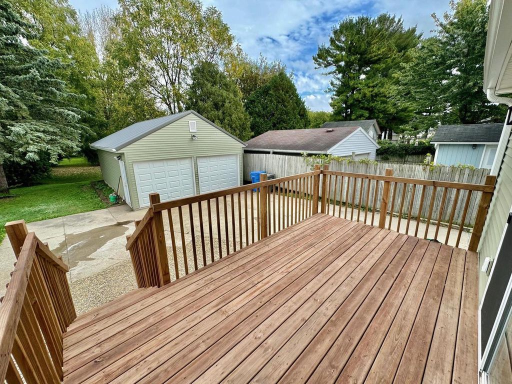 Photo of 717 N Church STREET, Watertown, WI 53098 (MLS # 1938824)