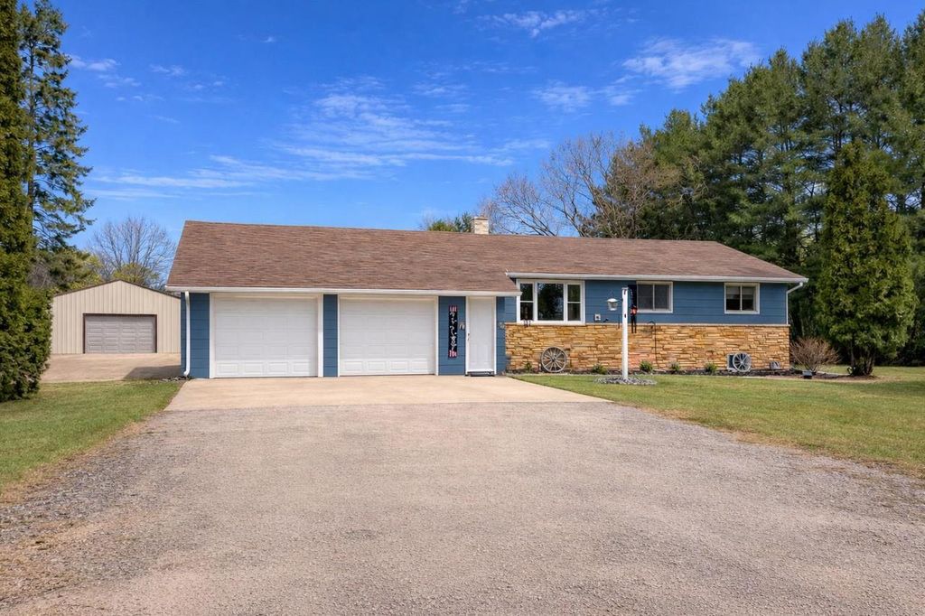 Photo of N10480 Queens WAY, Necedah, WI 54646 (MLS # 2018500)