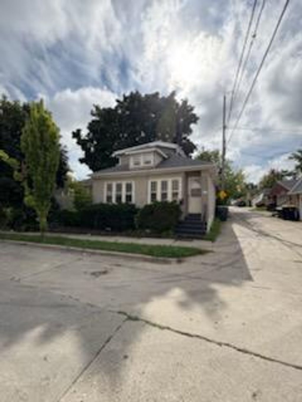 Photo of 5715 W Mitchell STREET, Milwaukee, WI 53214 (MLS # 1938347)