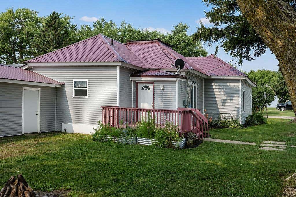 Photo of 2469 Commerce STREET, Dodgeville, WI 53533 (MLS # 2029315)