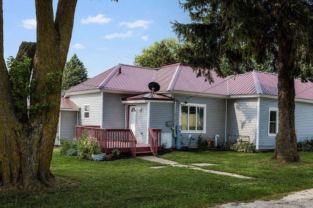 Photo of 2469 Commerce STREET, Dodgeville, WI 53533 (MLS # 2029315)