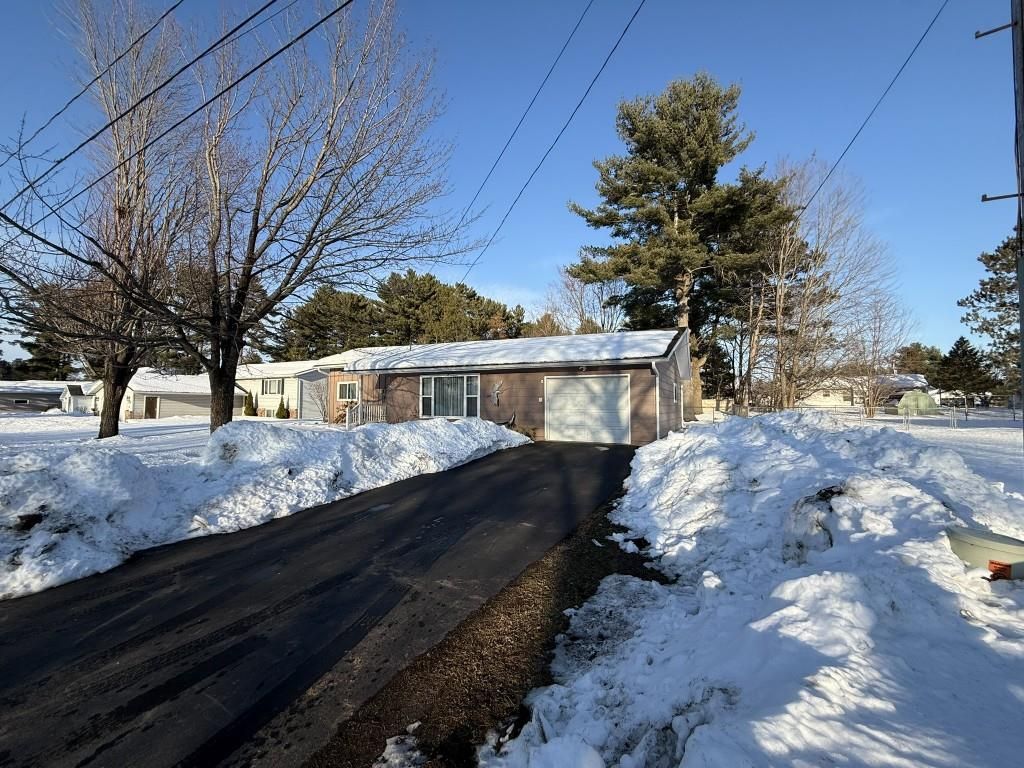 Photo of 5805 Pine Park STREET, Weston, WI 54476 (MLS # 22601077)