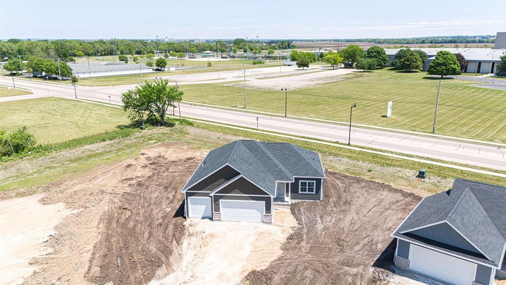 Photo of 1756 E Kyle CIRCLE, Beloit, WI 53511 (MLS # 2019070)