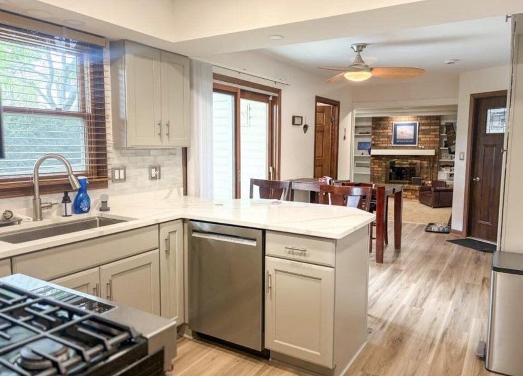 Photo of 7251 Hyacinth COURT, Greendale, WI 53129 (MLS # 1985301)