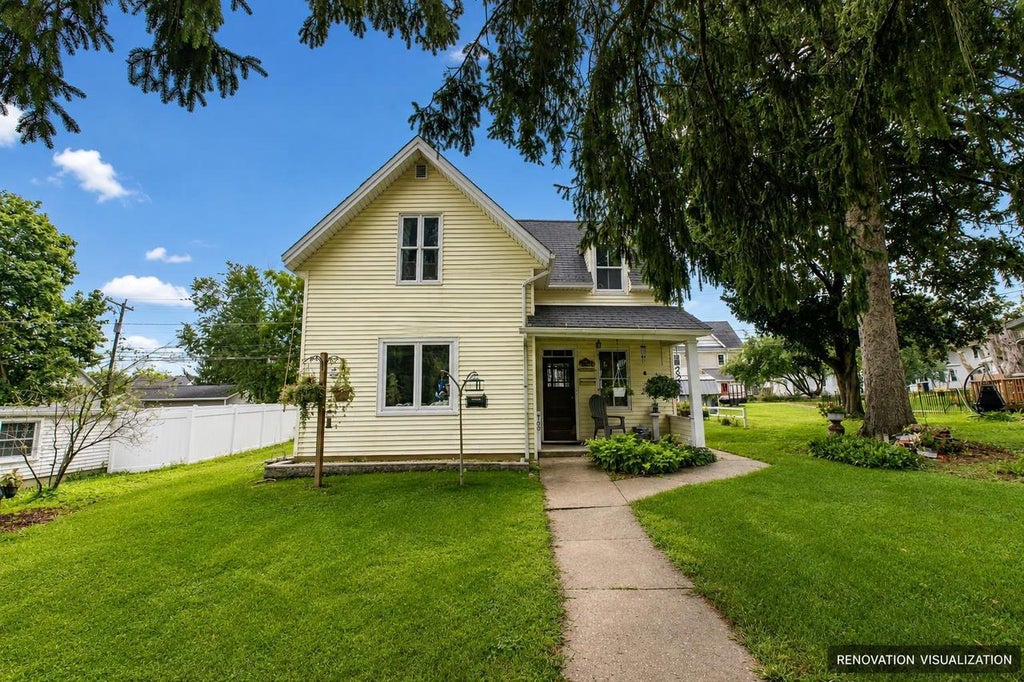 Photo of 309 W Division STREET, Dodgeville, WI 53533 (MLS # 2032059)