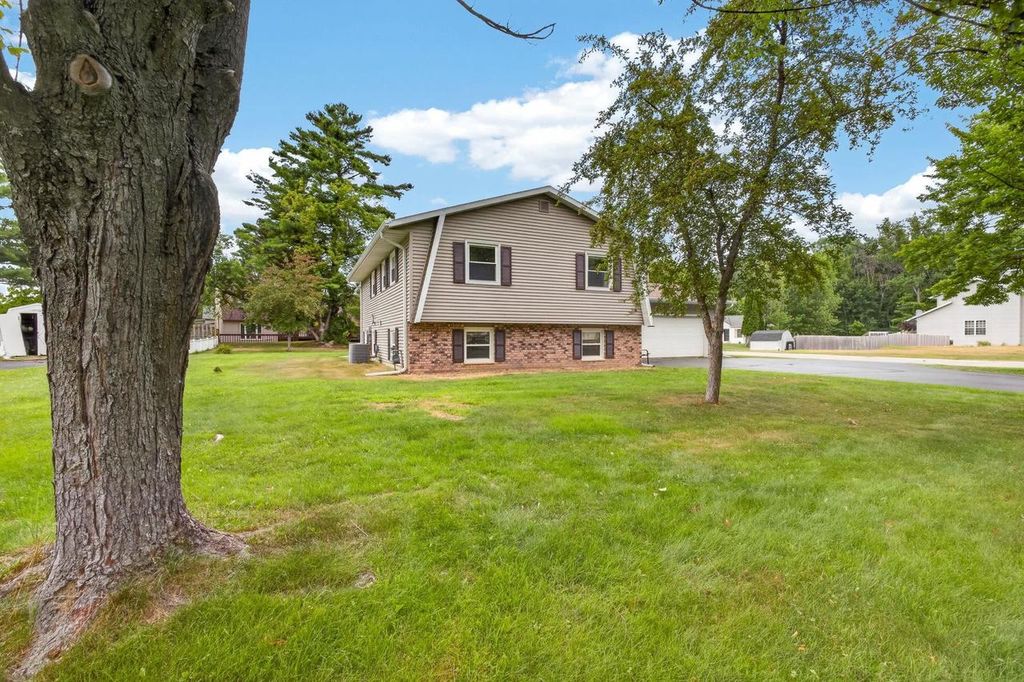 Photo of 510 Aubin STREET, Peshtigo, WI 54157 (MLS # 50329617)