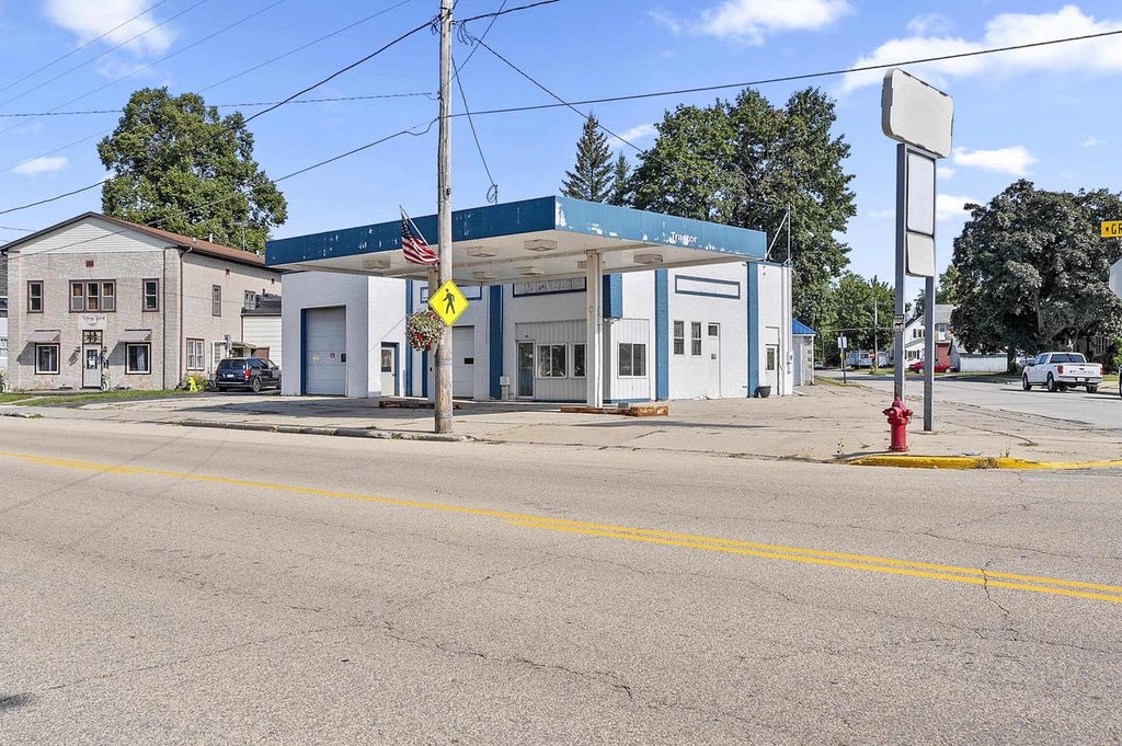 Photo of 201 W Green Bay STREET, Bonduel, WI 54107 (MLS # 50331705)