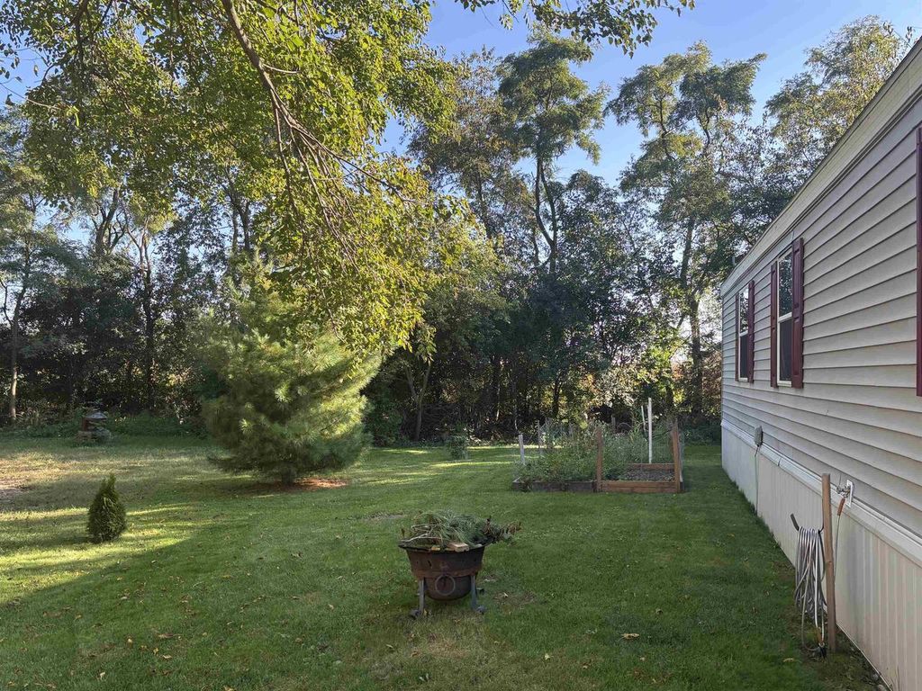 Photo of N2639 County Road Z B25 ROAD, Dousman, WI 53118 (MLS # 2014817)