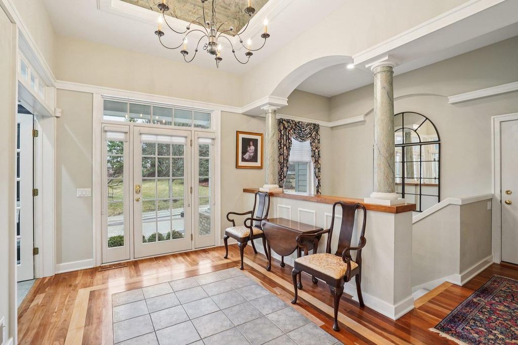 Photo of 1 Settler Hill CIRCLE, Madison, WI 53717 (MLS # 2016567)