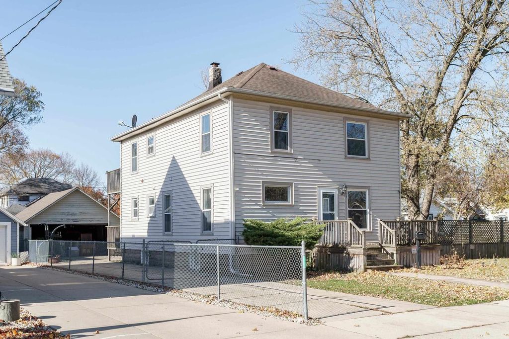 Photo of 625 Yuba STREET, Janesville, WI 53545 (MLS # 2012429)