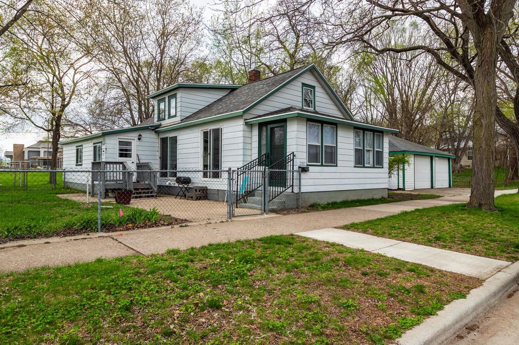 Photo of 2107 Liberty STREET, La Crosse, WI 54601 (MLS # 1958699)