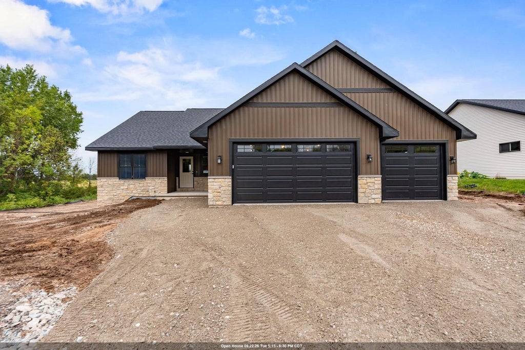 Photo of 3869 van Lanen ROAD, Green Bay, WI 54311 (MLS # 50332983)