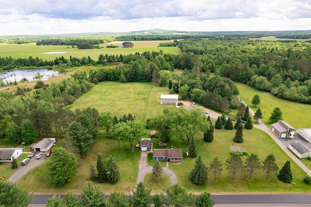 Photo of 143561 County Road Nn, Marathon, WI 54448 (MLS # 22602937)