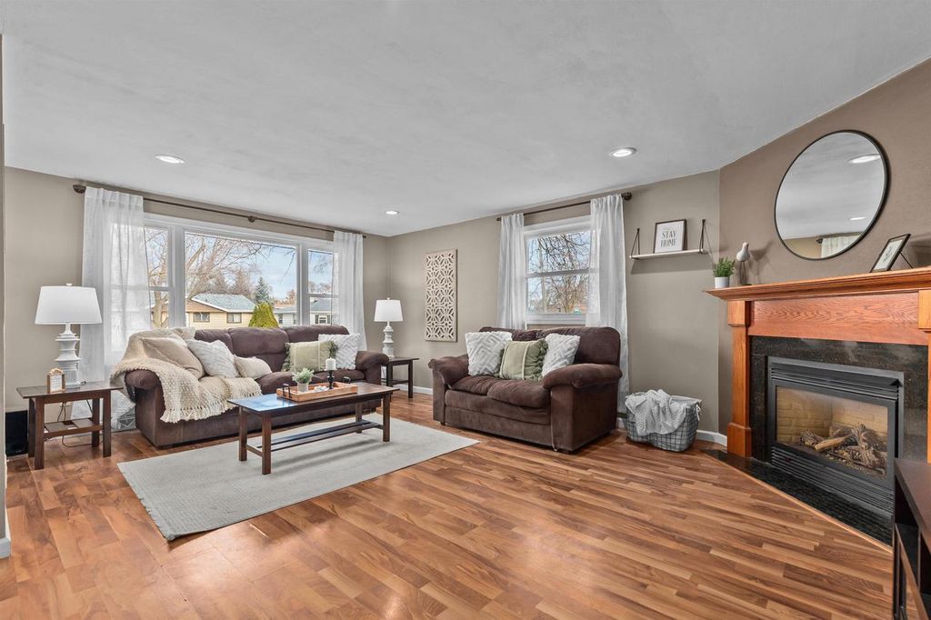 Photo of 978 Evans STREET, Neenah, WI 54956 (MLS # 50320011)