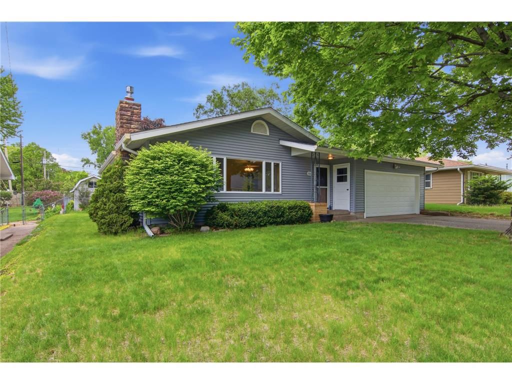 Photo of 1001 Kinnickinnic STREET, Hudson, WI 54016 (MLS # 7078846)