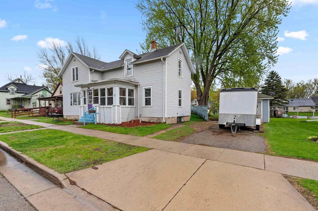 Photo of 218 W Berlin STREET, Berlin, WI 54923 (MLS # 50324207)