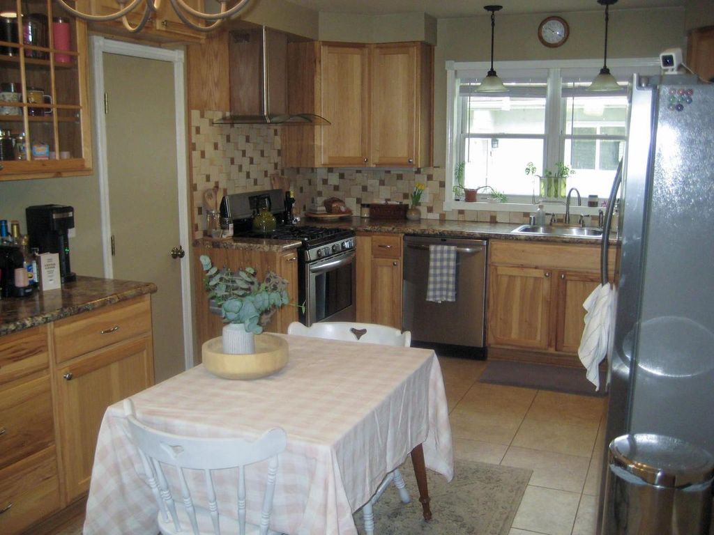 Photo of 621 N Beaumont ROAD, Prairie Du Chien, WI 53821 (MLS # 2011257)